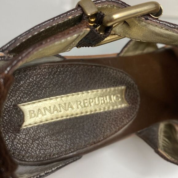 BANANA REPUBLIC Wood & Leather Chunky Heels - Picture 8 of 13
